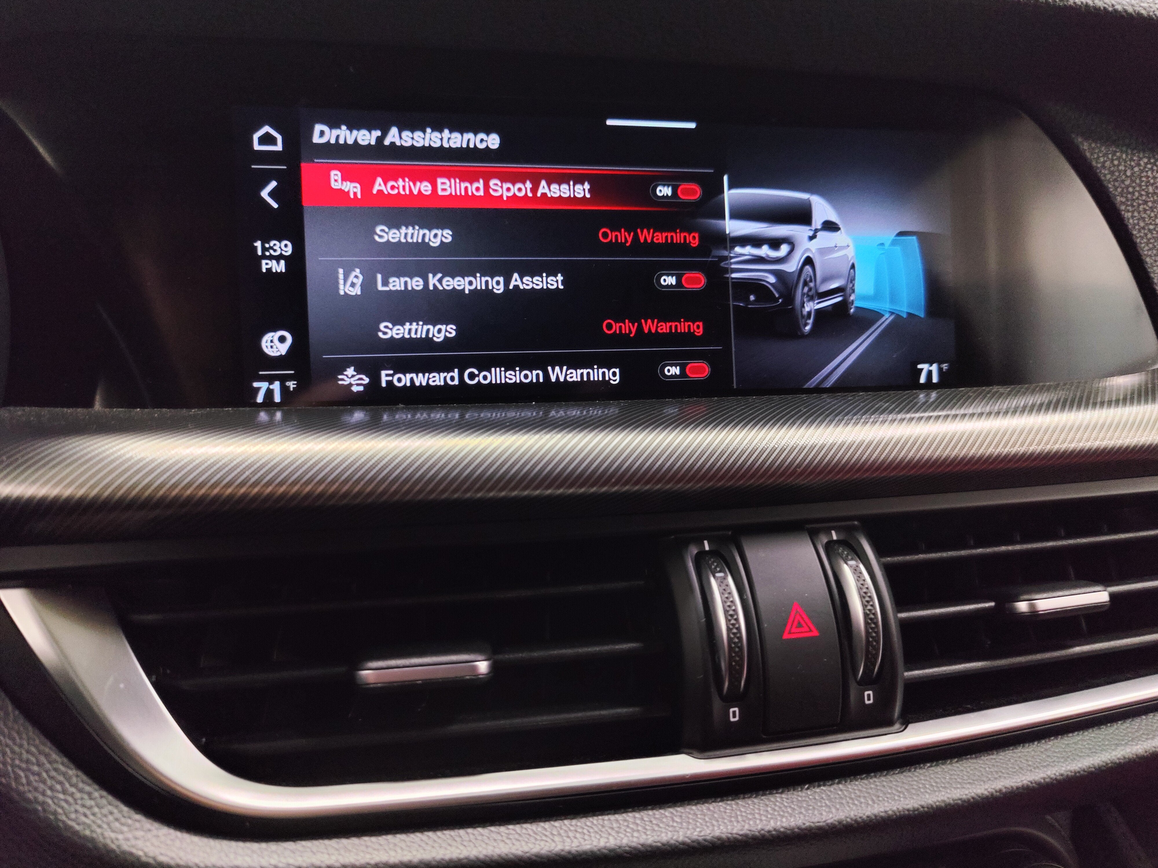 2024 Alfa Romeo Stelvio Veloce AWD w/Sunroof/Nav/Activ Asst