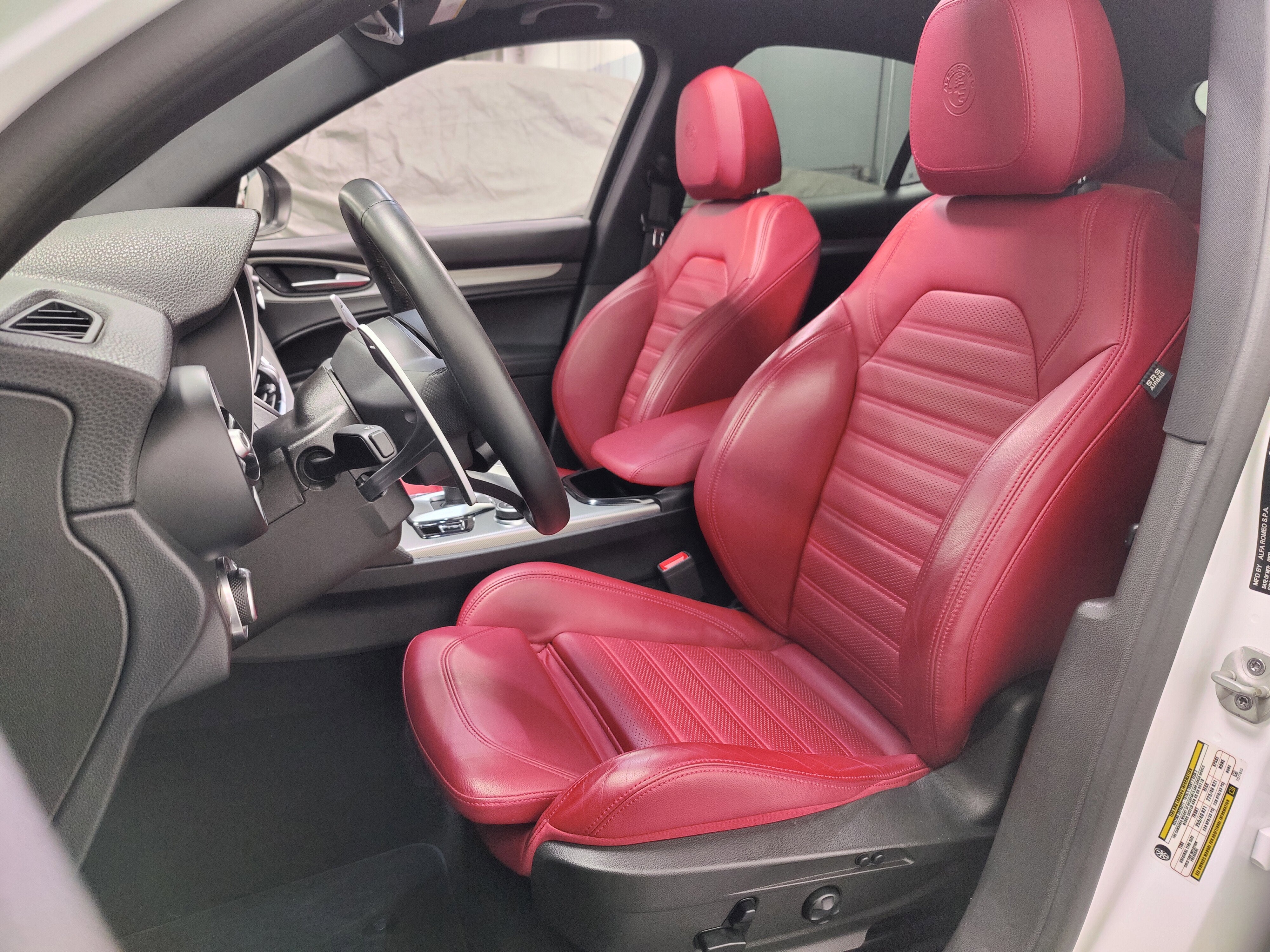 2024 Alfa Romeo Stelvio Veloce AWD w/Activ Assist