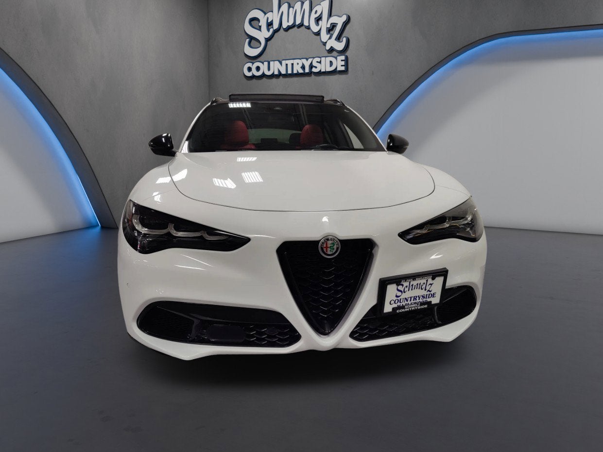 2024 Alfa Romeo Stelvio Veloce AWD w/Activ Assist