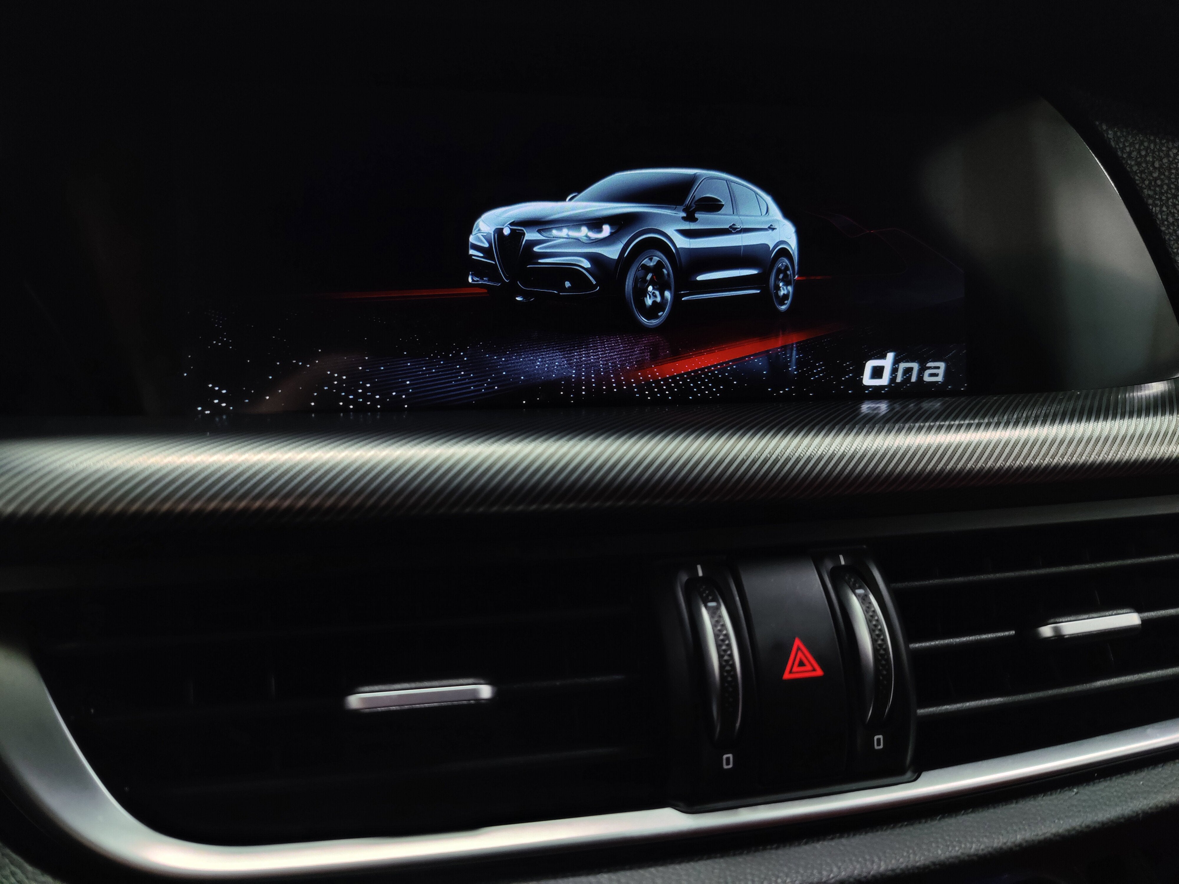 2024 Alfa Romeo Stelvio Veloce AWD w/Activ Assist