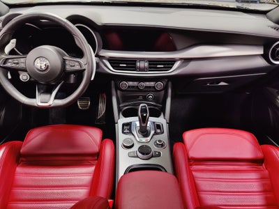 2024 Alfa Romeo Stelvio Premium Veloce AWD w/Sunroof/Activ Asst