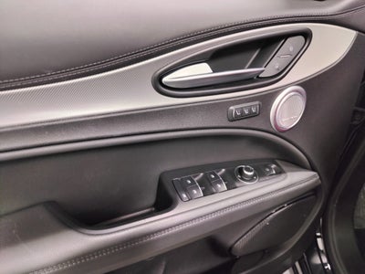 2024 Alfa Romeo Stelvio Premium Veloce AWD w/Sunroof/Activ Asst