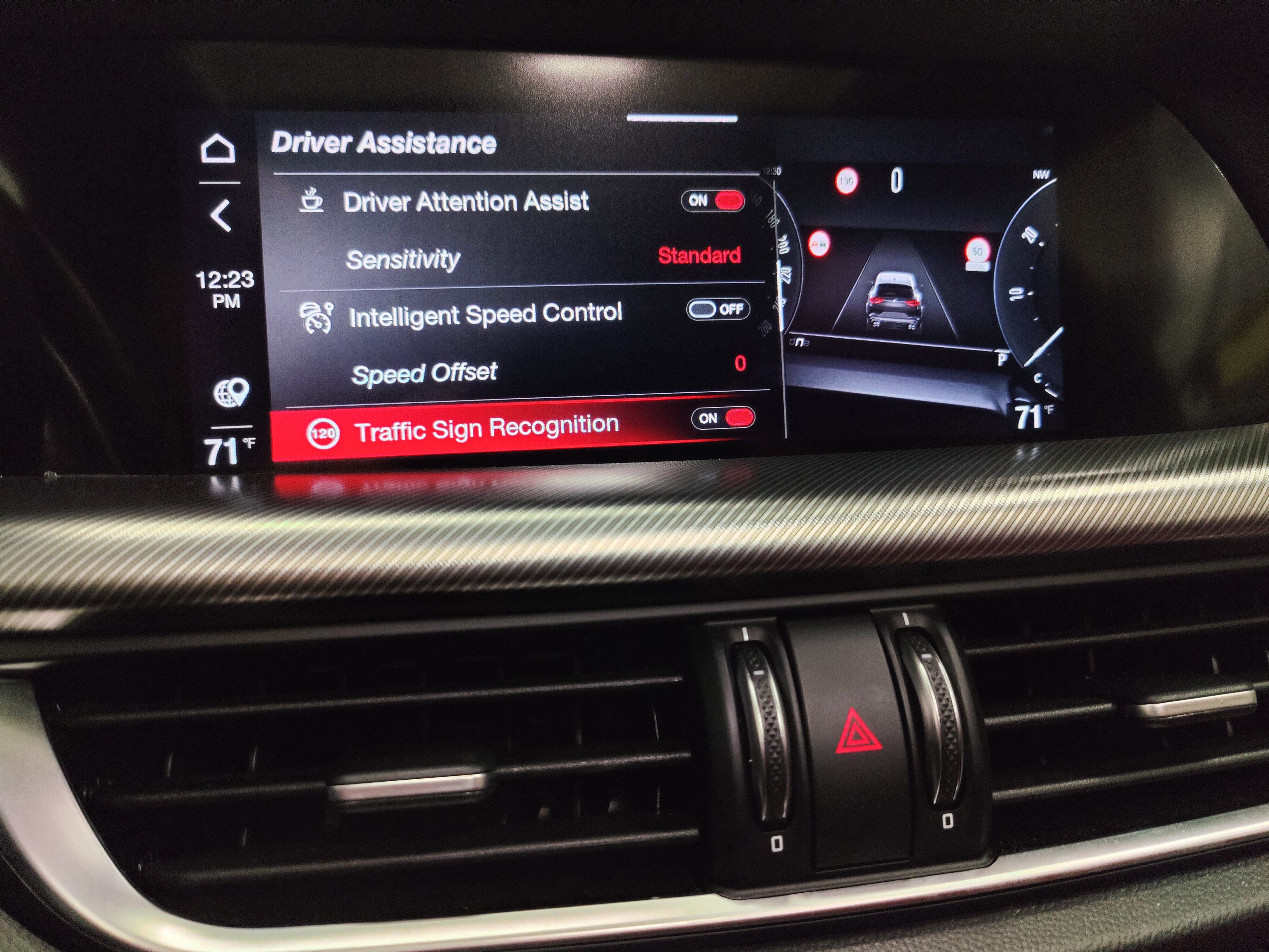2024 Alfa Romeo Stelvio Veloce AWD Premium w/Sunroof/Nav