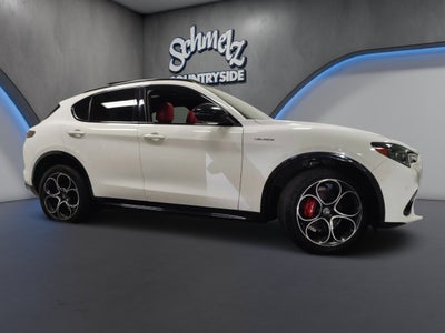 2024 Alfa Romeo Stelvio Veloce AWD Premium w/Sunroof/Nav