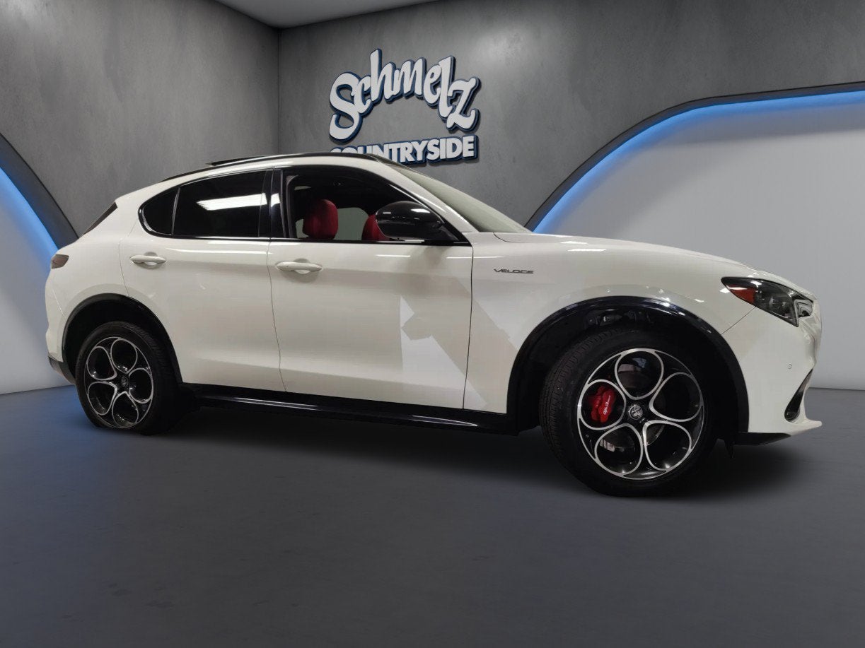 2024 Alfa Romeo Stelvio Veloce AWD Premium w/Sunroof/Nav