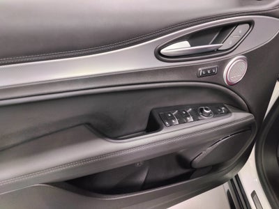 2024 Alfa Romeo Stelvio Veloce AWD Premium w/Sunroof/Nav
