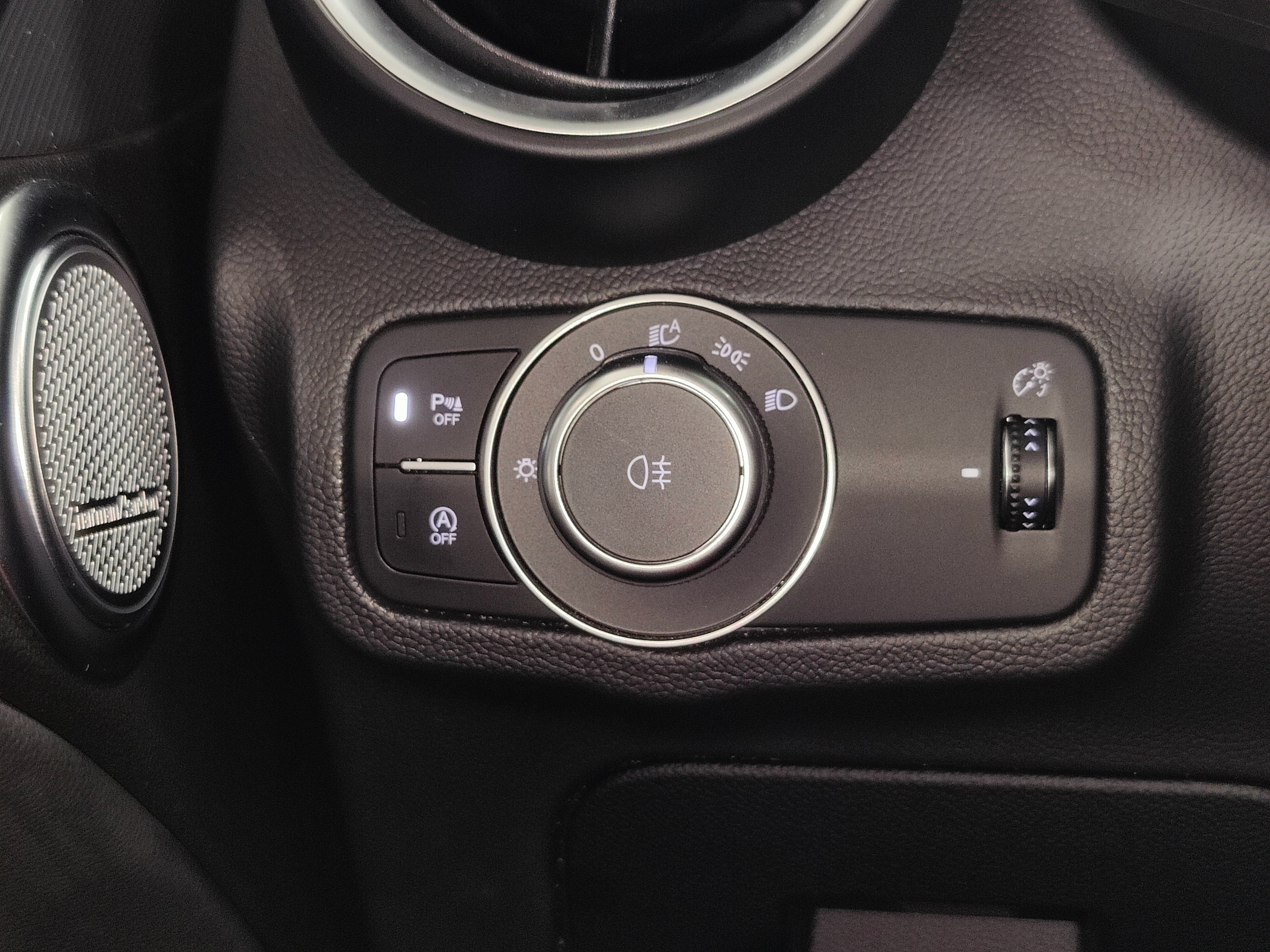 2024 Alfa Romeo Stelvio Veloce AWD Premium w/Sunroof/Nav