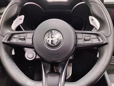 2024 Alfa Romeo Stelvio Veloce AWD Premium w/Sunroof/Nav