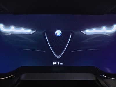 2024 Alfa Romeo Stelvio Veloce AWD Premium w/Sunroof/Nav