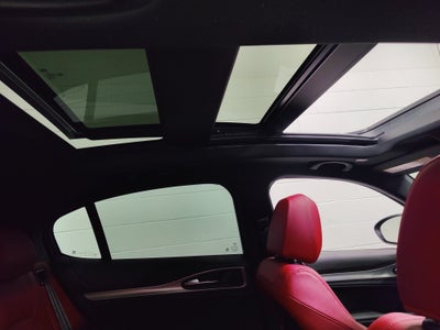 2024 Alfa Romeo Stelvio Veloce AWD Premium w/Sunroof/Nav