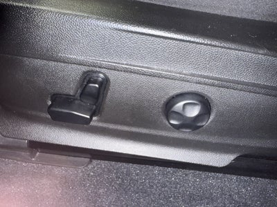 2023 Alfa Romeo Stelvio Ti AWD w/Sunroof & Nav