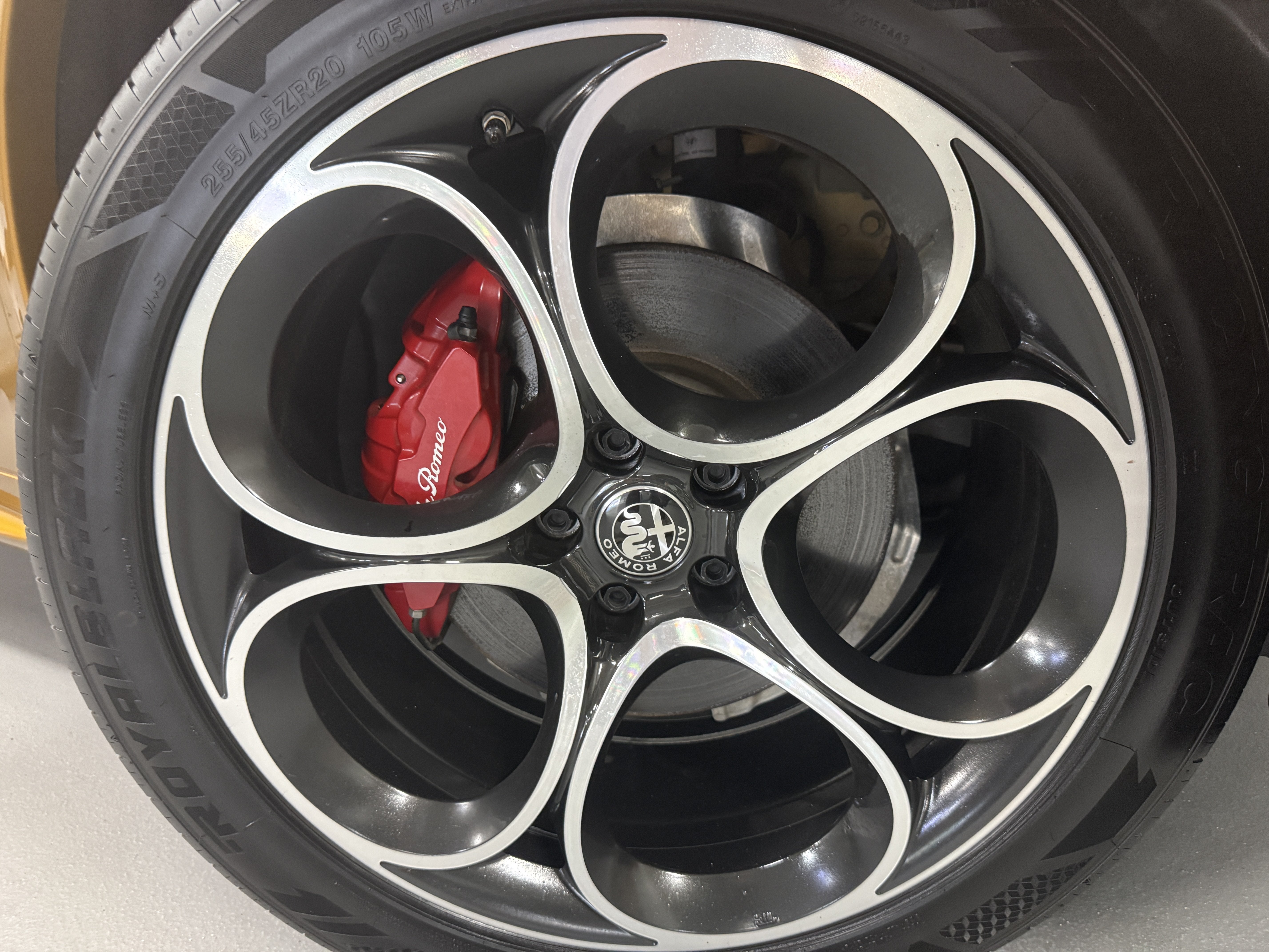 2023 Alfa Romeo Stelvio Veloce