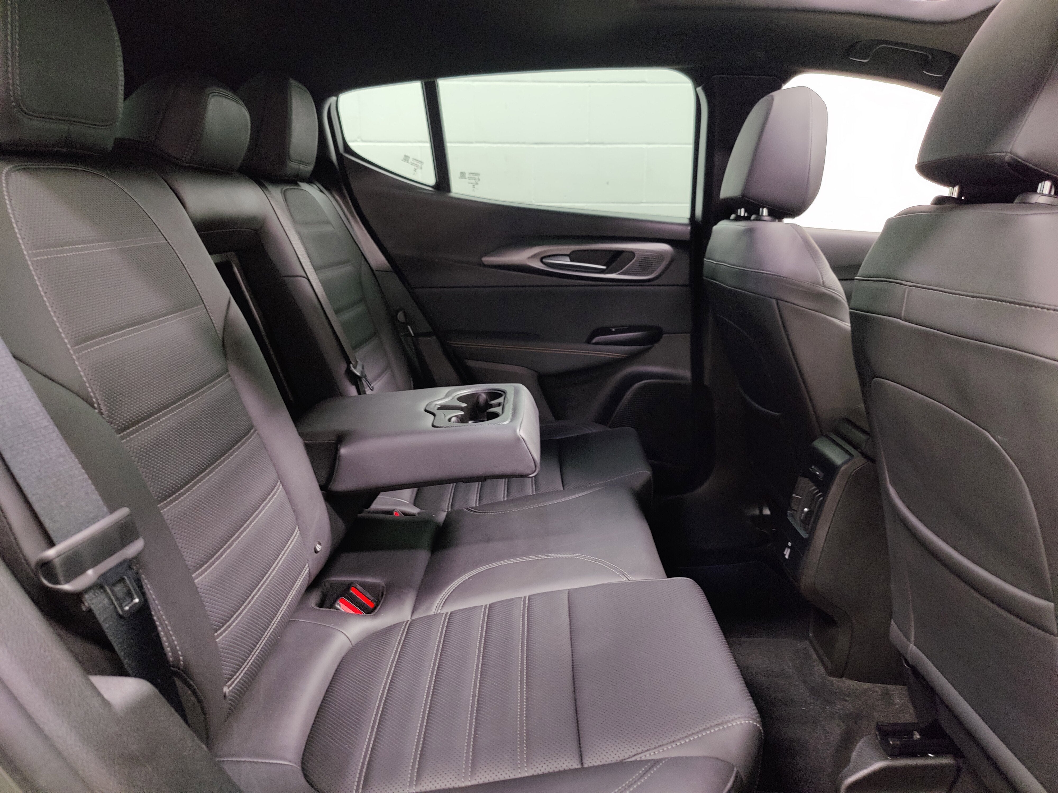 2025 Alfa Romeo Tonale Veloce Premium EAWD w/Sunroof & Activ