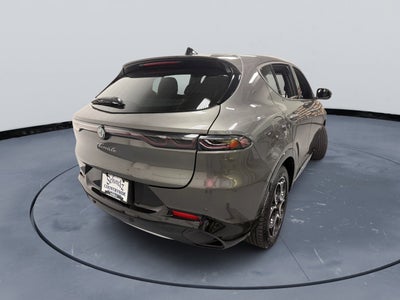 2024 Alfa Romeo Tonale Ti Premium eAWD w/Sunroof