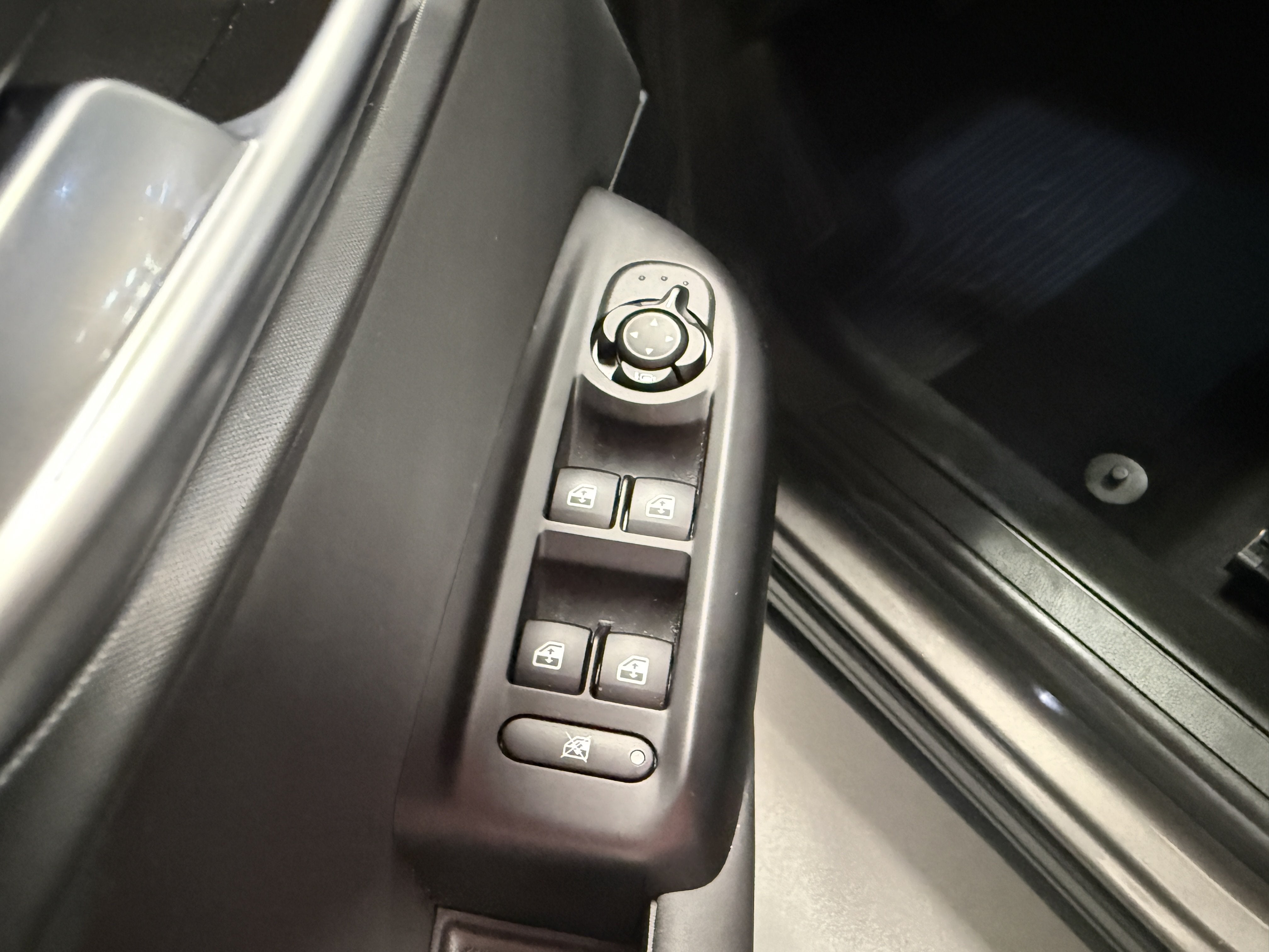 2024 Alfa Romeo Tonale Ti Premium eAWD w/Sunroof