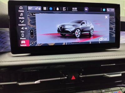 2024 Alfa Romeo Tonale Premium Ti AWD w/Sunroof