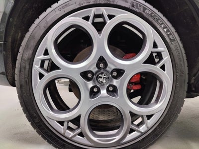2024 Alfa Romeo Tonale Veloce Premium AWD w/Sunroof/Activ