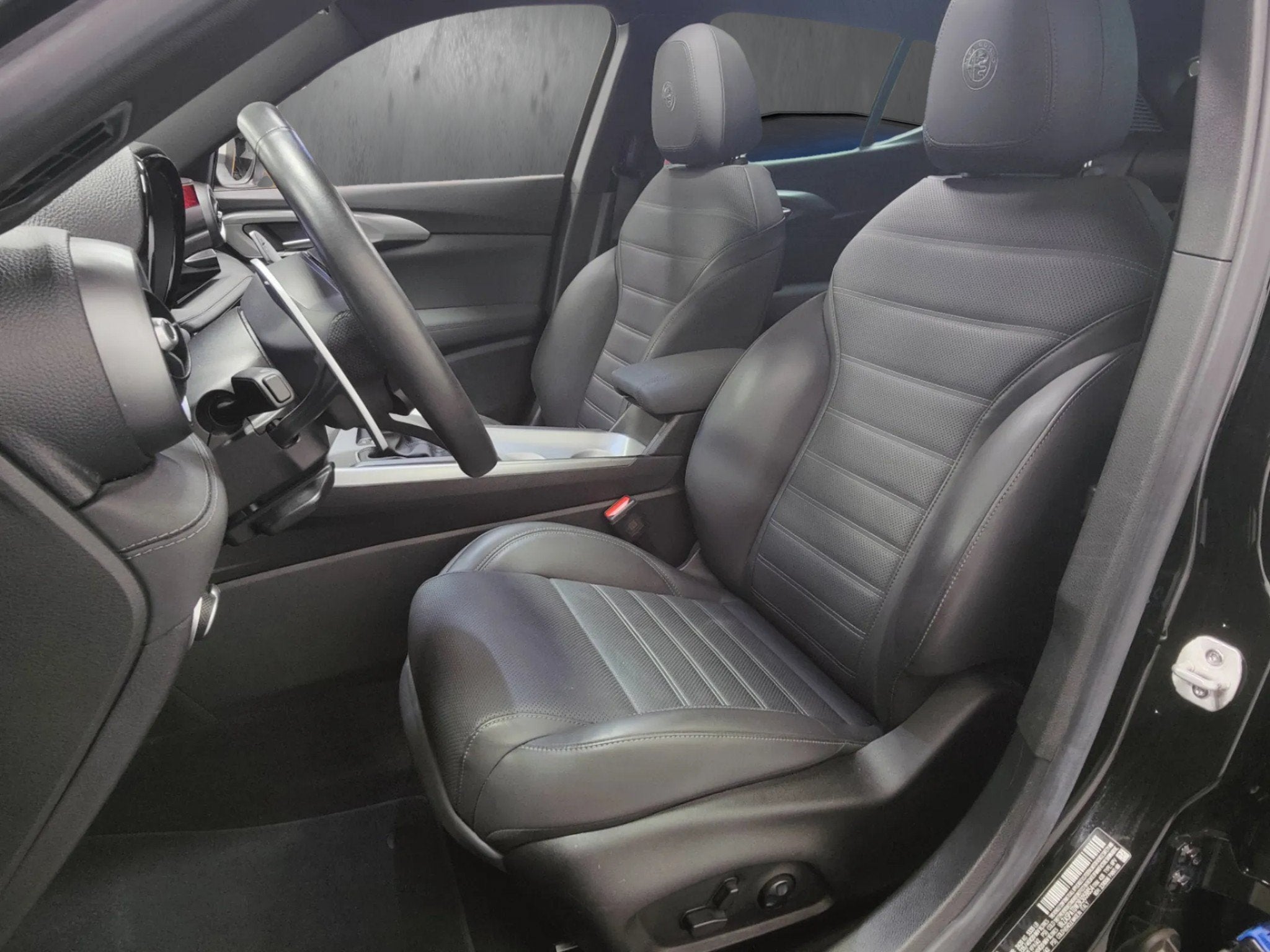 2024 Alfa Romeo Tonale Veloce AWD w/Sunroof/Activ Asst