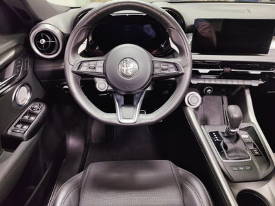 2024 Alfa Romeo Tonale Veloce AWD w/Sunroof/Activ Asst
