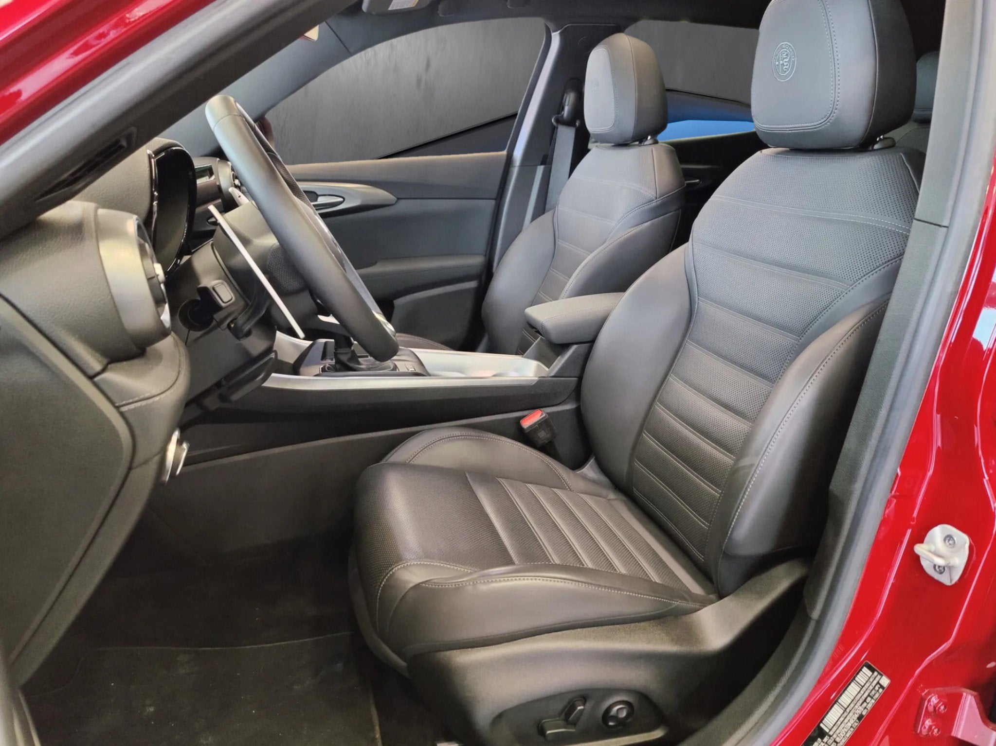 2024 Alfa Romeo Tonale Veloce Premium eAWD w/Sunroof