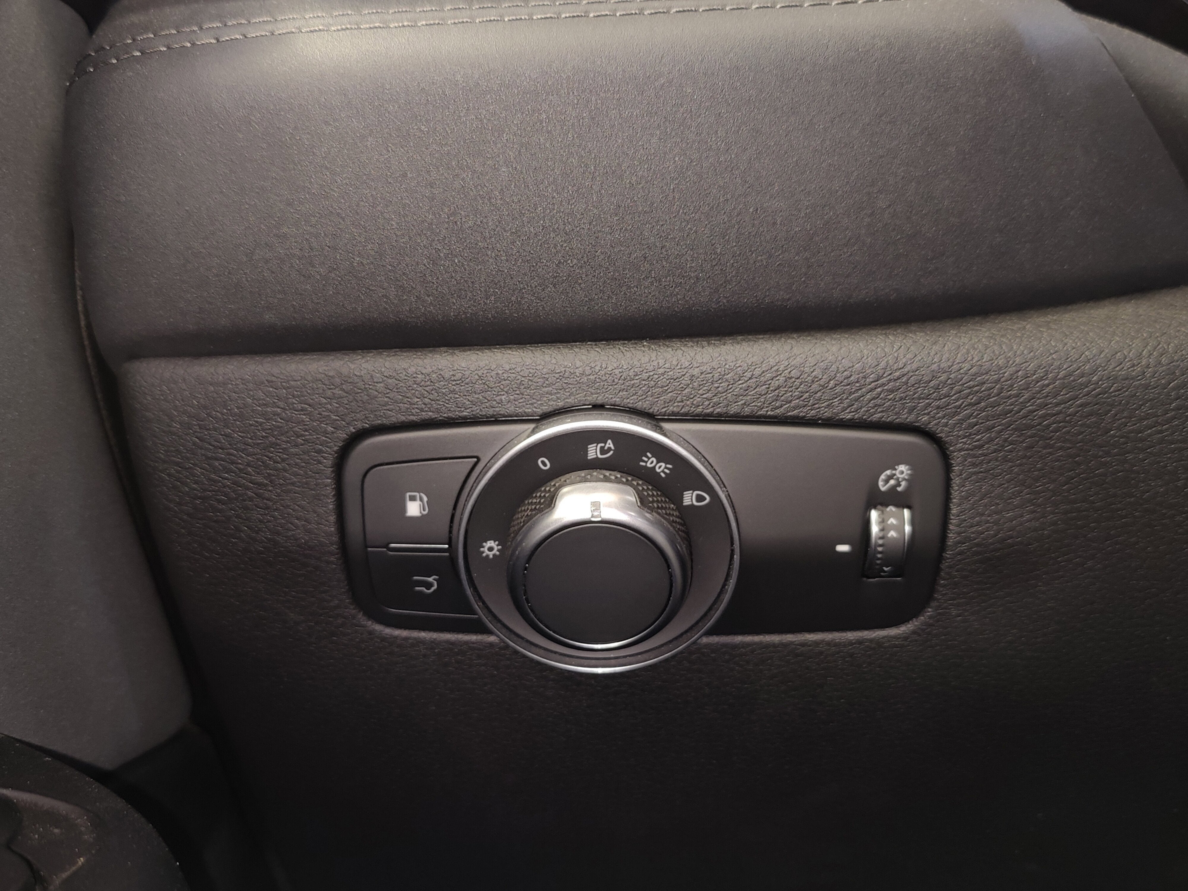 2024 Alfa Romeo Tonale Veloce Premium eAWD w/Sunroof