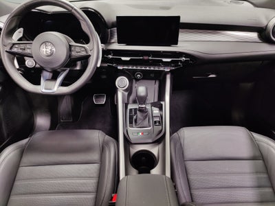 2024 Alfa Romeo Tonale Veloce Premium eAWD w/Sunroof