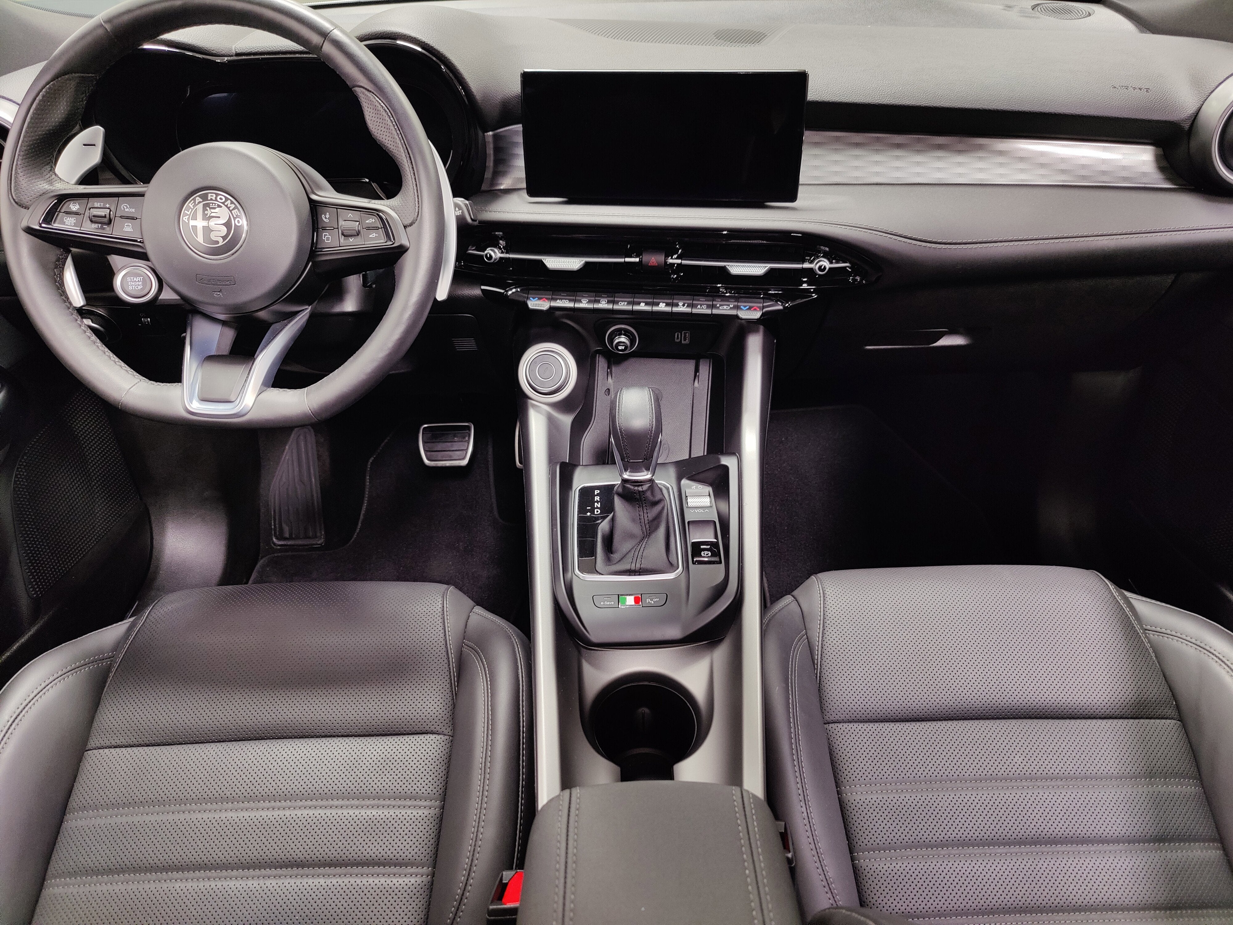 2024 Alfa Romeo Tonale Veloce Premium eAWD w/Sunroof