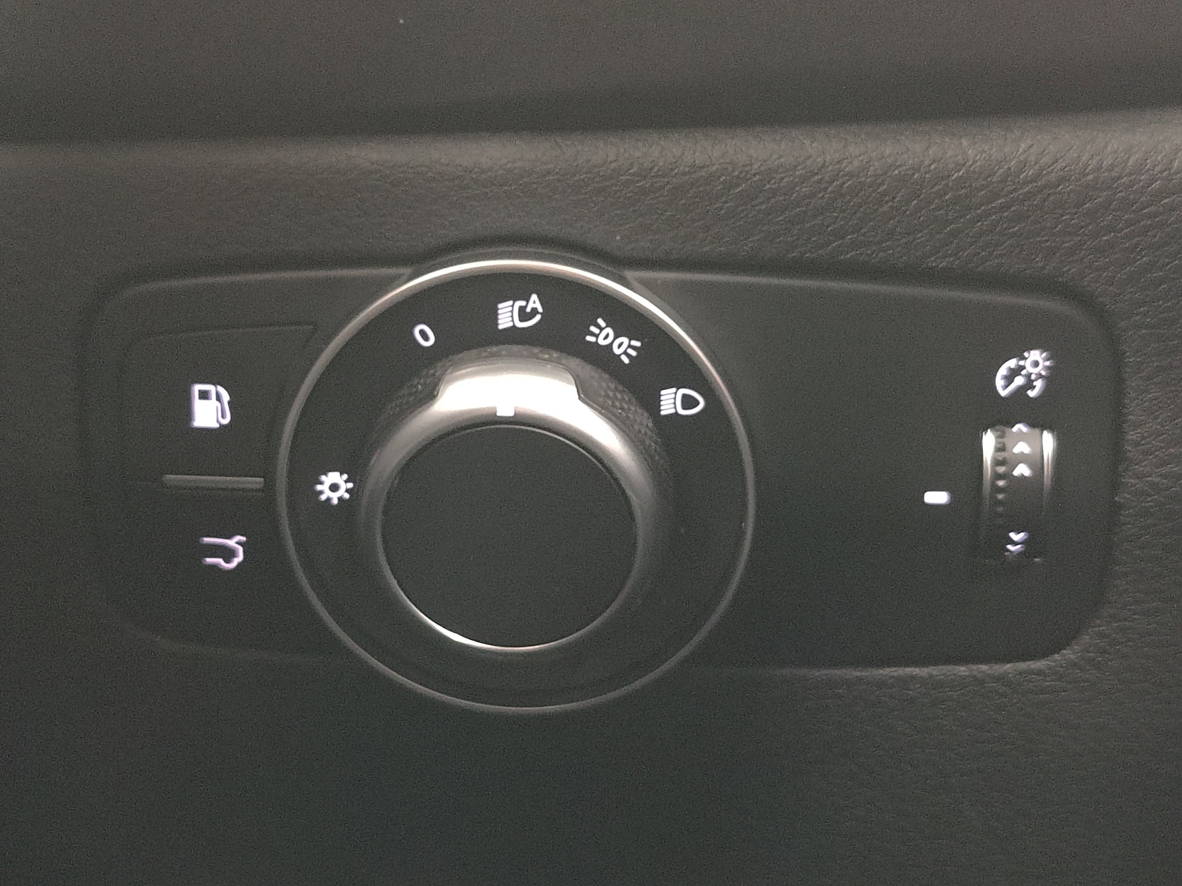 2024 Alfa Romeo Tonale Veloce Premium eAWD w/Sunroof