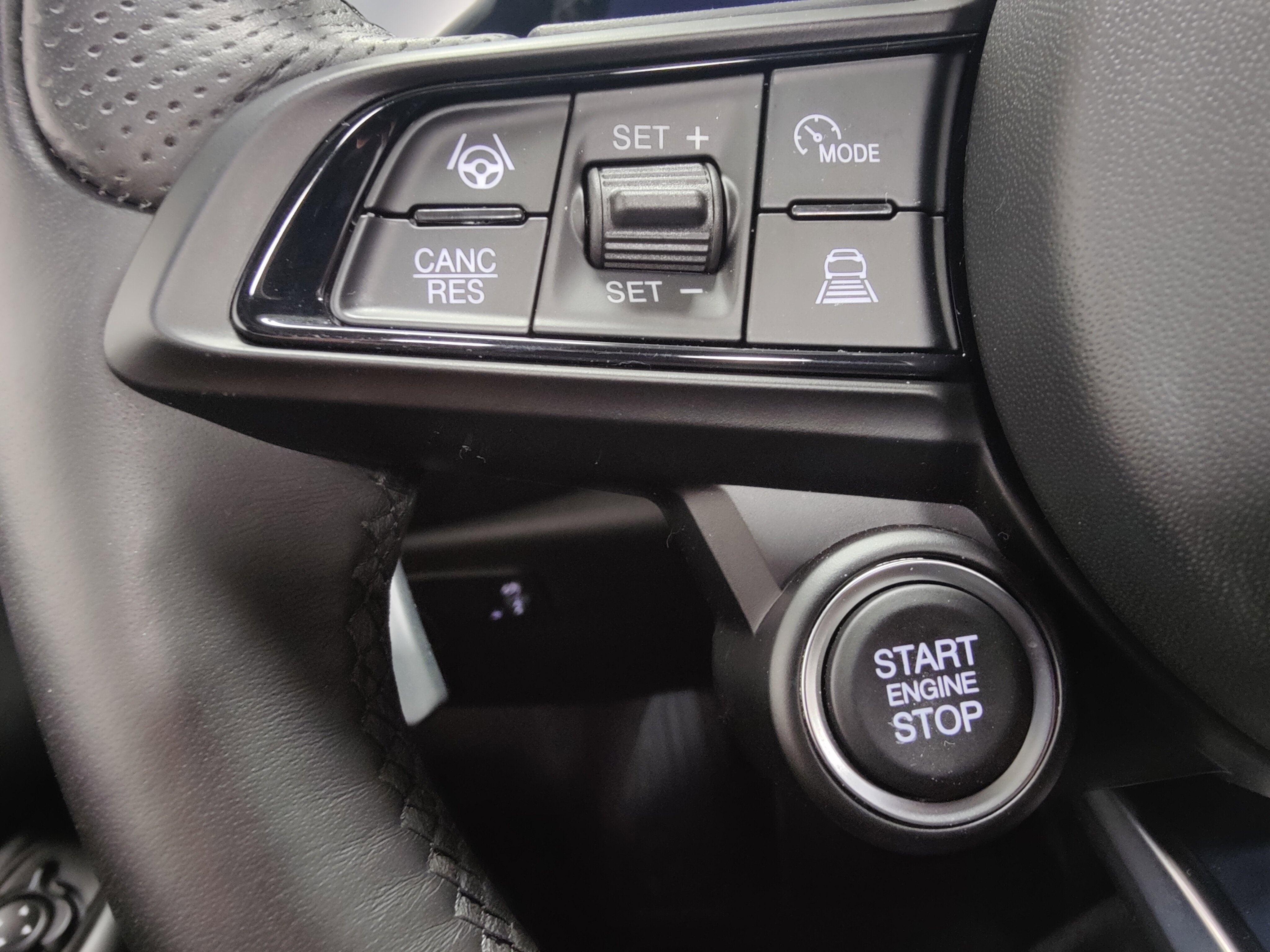 2024 Alfa Romeo Tonale Veloce Premium eAWD w/Sunroof