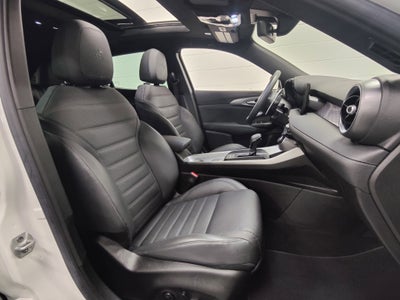 2024 Alfa Romeo Tonale Veloce Premium eAWD w/Sunroof