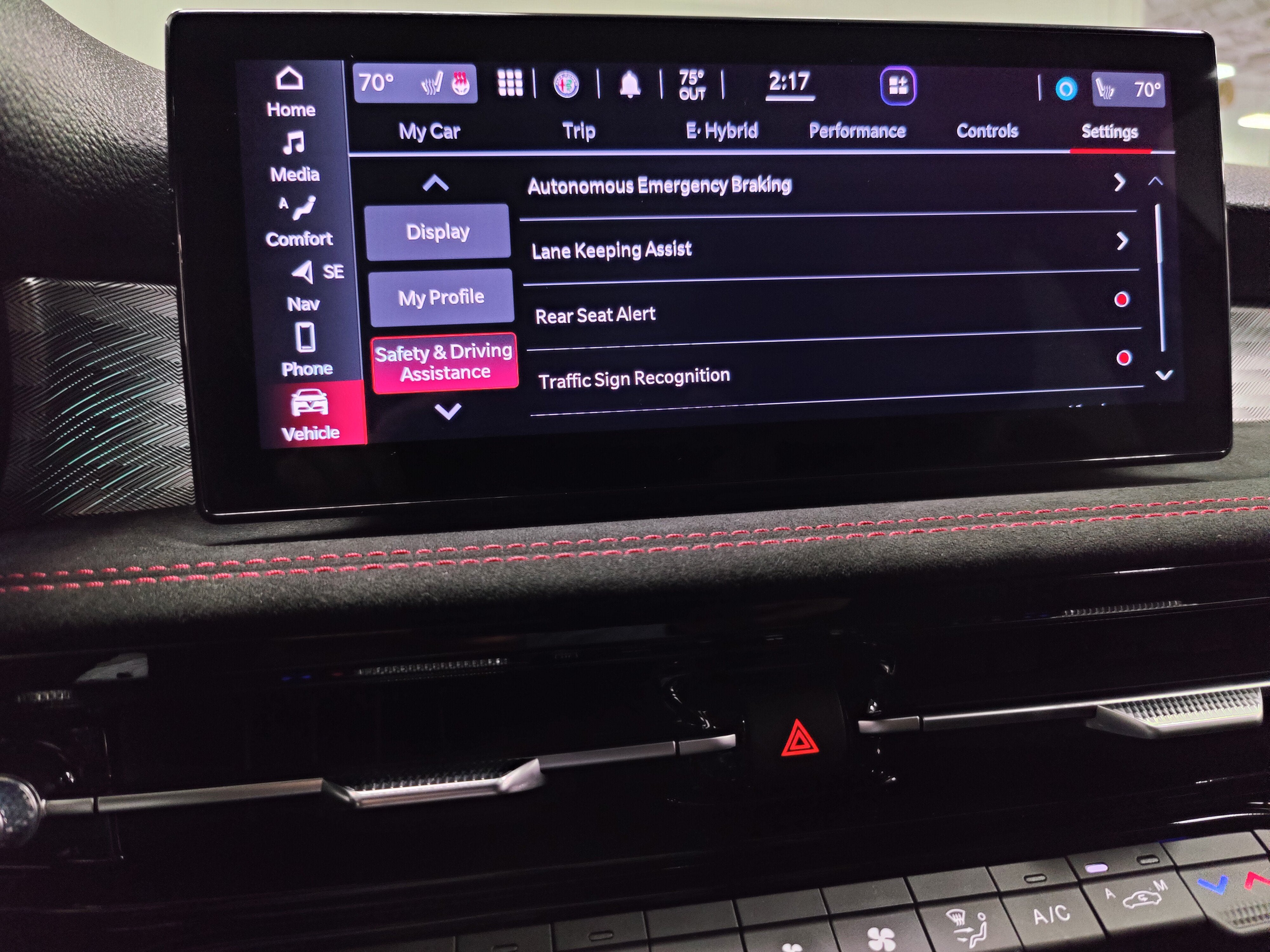 2024 Alfa Romeo Tonale Veloce eAWD w/Sunroof & Activ Asst