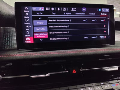 2024 Alfa Romeo Tonale Veloce eAWD w/Sunroof & Activ Asst