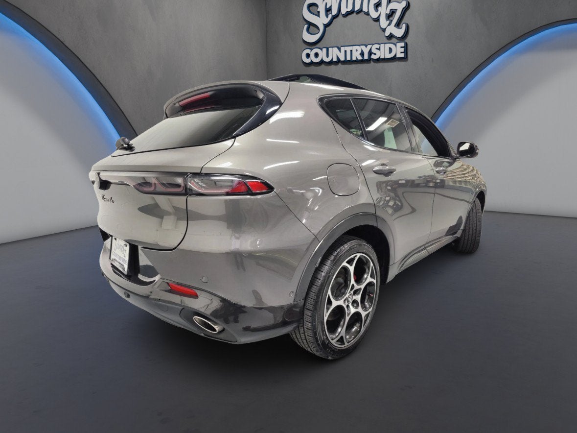 2024 Alfa Romeo Tonale Veloce eAWD w/Sunroof & Activ Asst