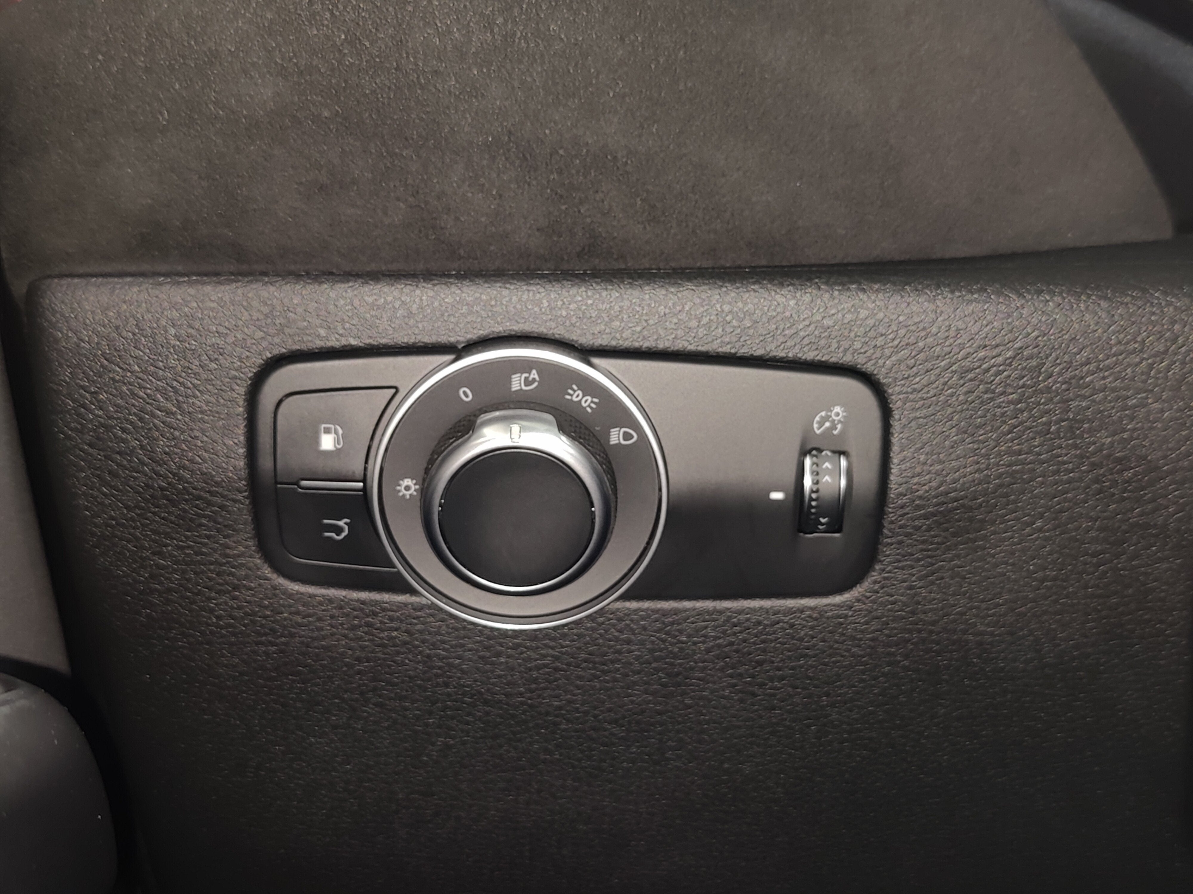 2024 Alfa Romeo Tonale Veloce eAWD w/Sunroof & Activ Asst