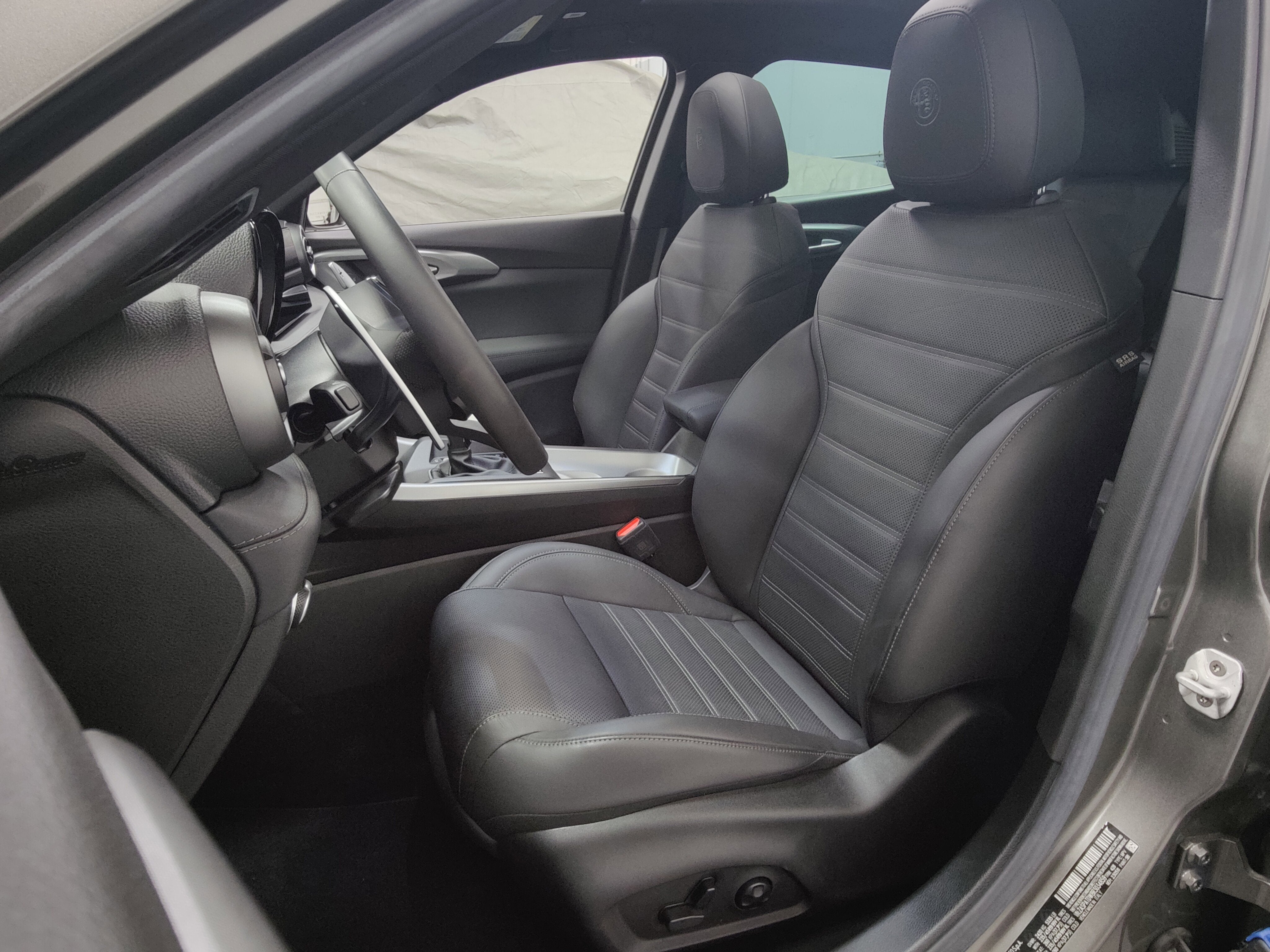 2024 Alfa Romeo Tonale Veloce Premium AWD w/Sunroof