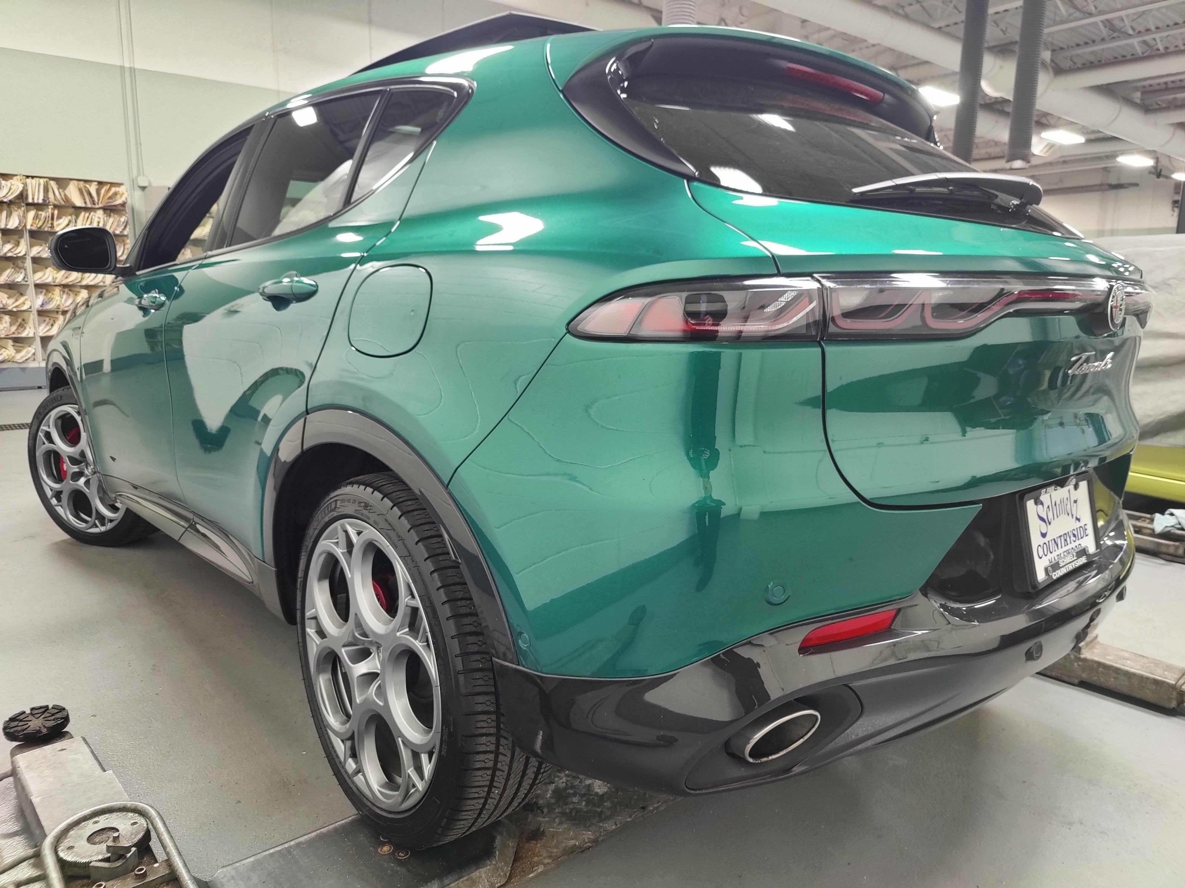 2024 Alfa Romeo Tonale Veloce Premium AWD w/Sunroof