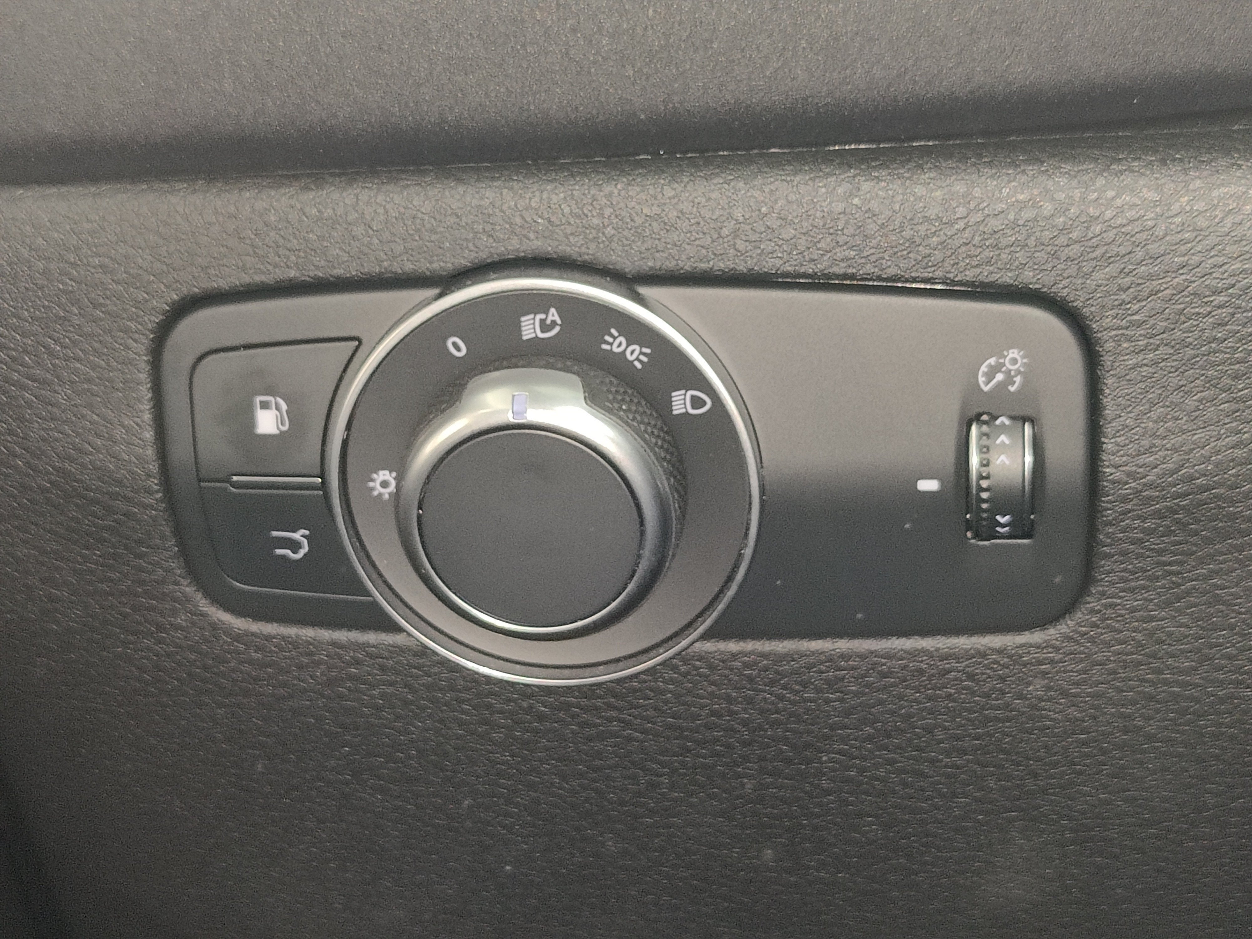 2024 Alfa Romeo Tonale Veloce Premium eAWD w/Sunroof