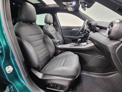 2024 Alfa Romeo Tonale Veloce Premium eAWD w/Sunroof