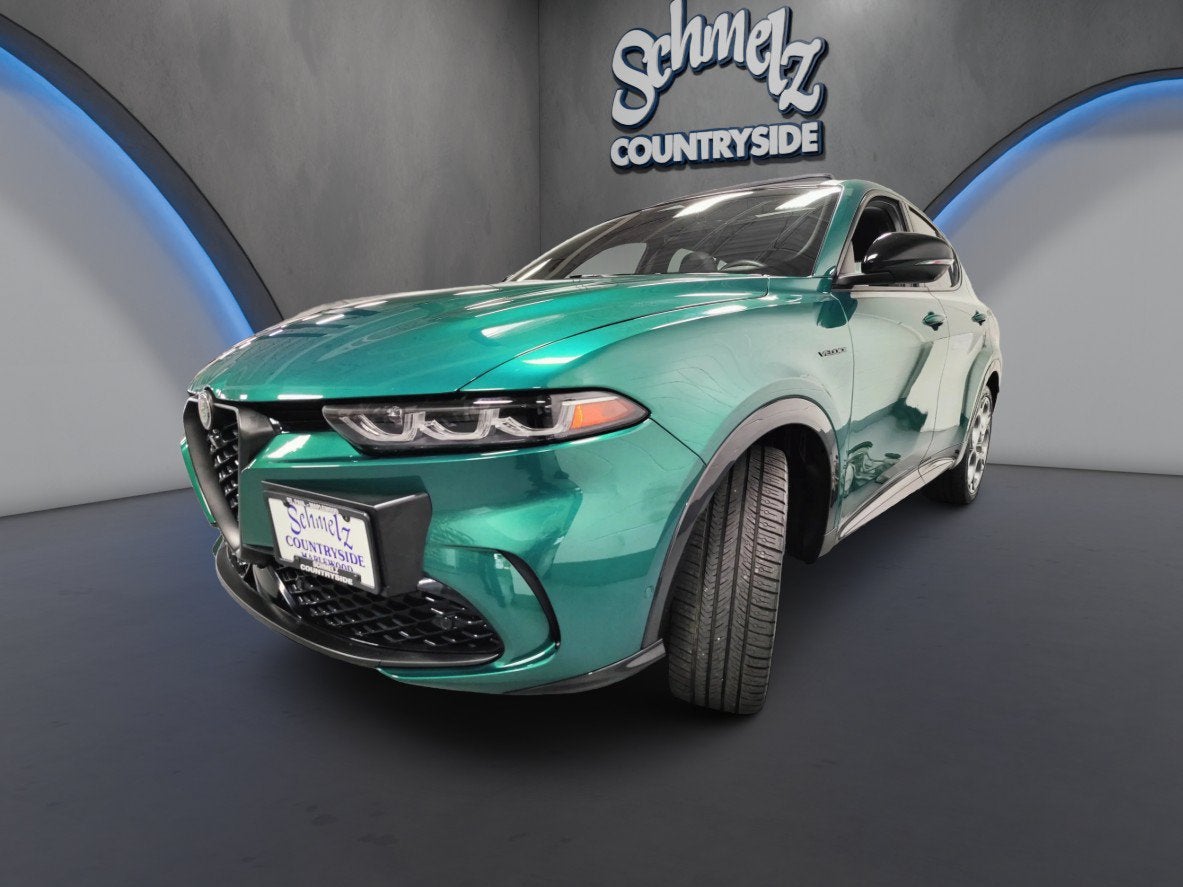 2024 Alfa Romeo Tonale Veloce Premium AWD w/Sunroof