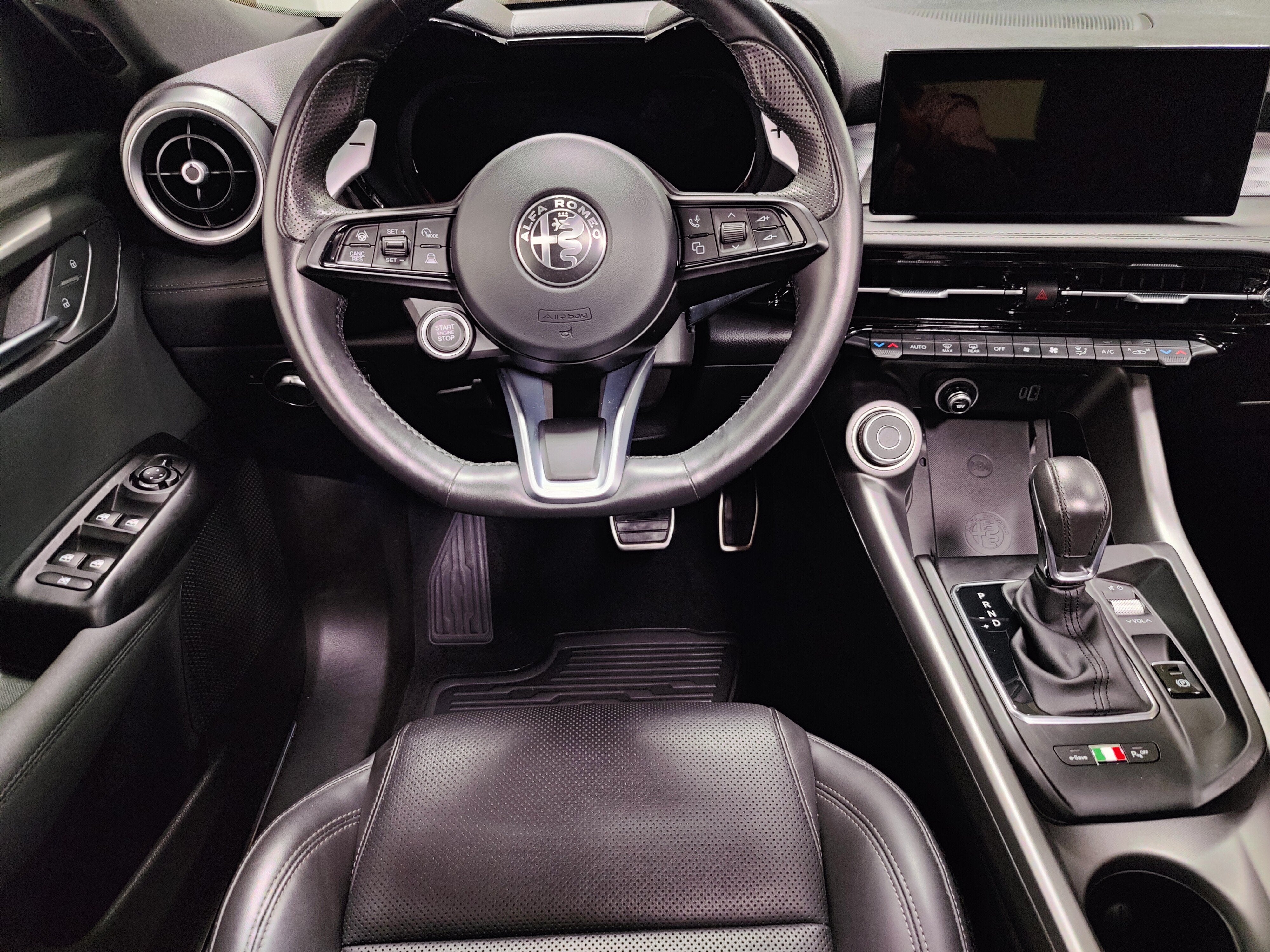 2024 Alfa Romeo Tonale Veloce Premium AWD w/Sunroof