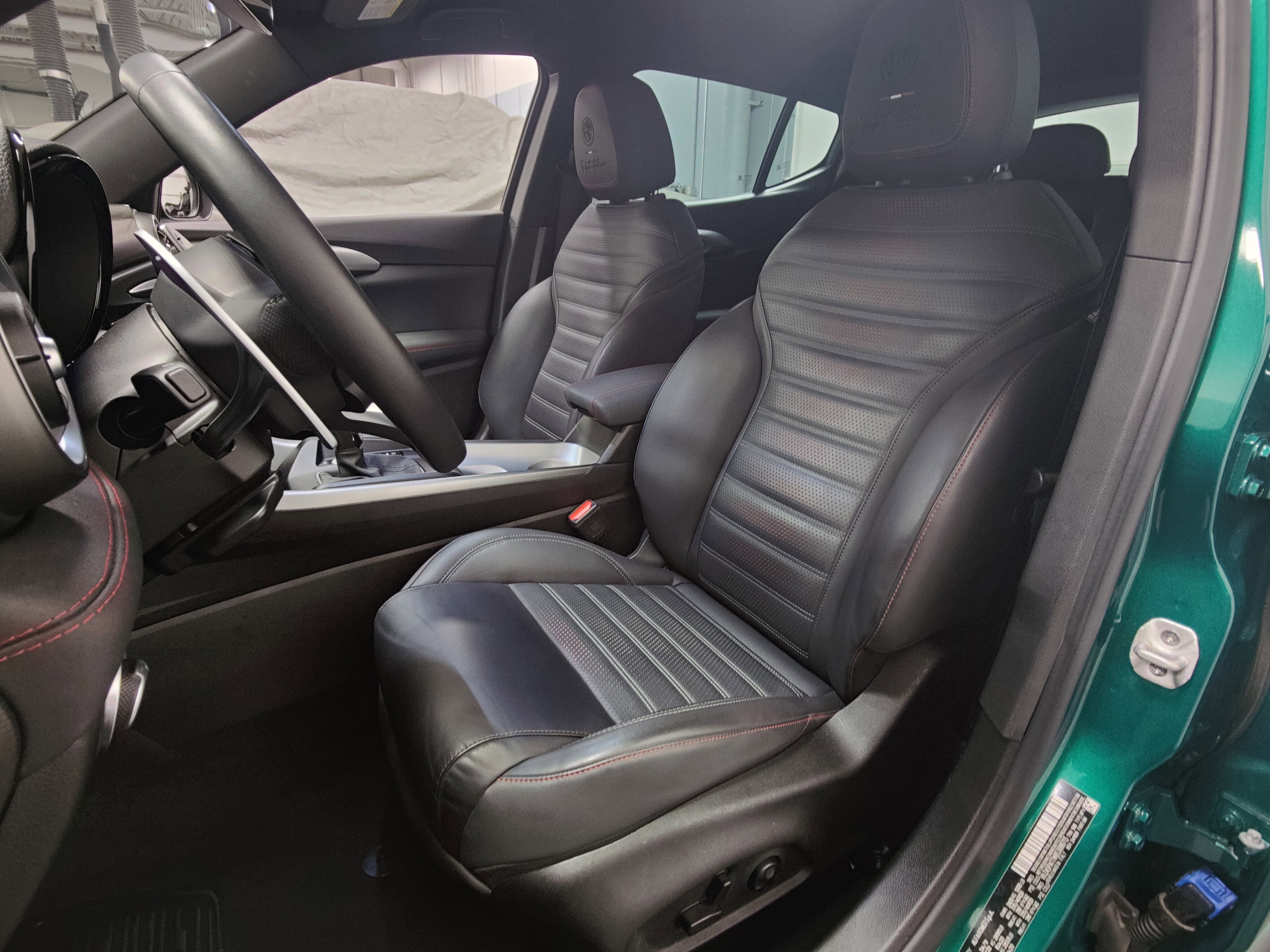 2025 Alfa Romeo Tonale Tributo Italiano eAWD
