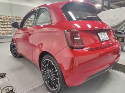 2024 FIAT 500e INSPI(RED)